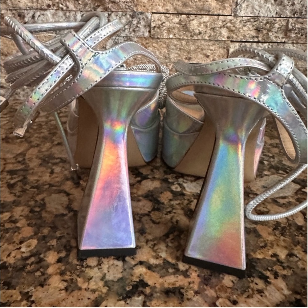 MACH & MACH Double Bow
Platform Sandal - Picture 10 of 12